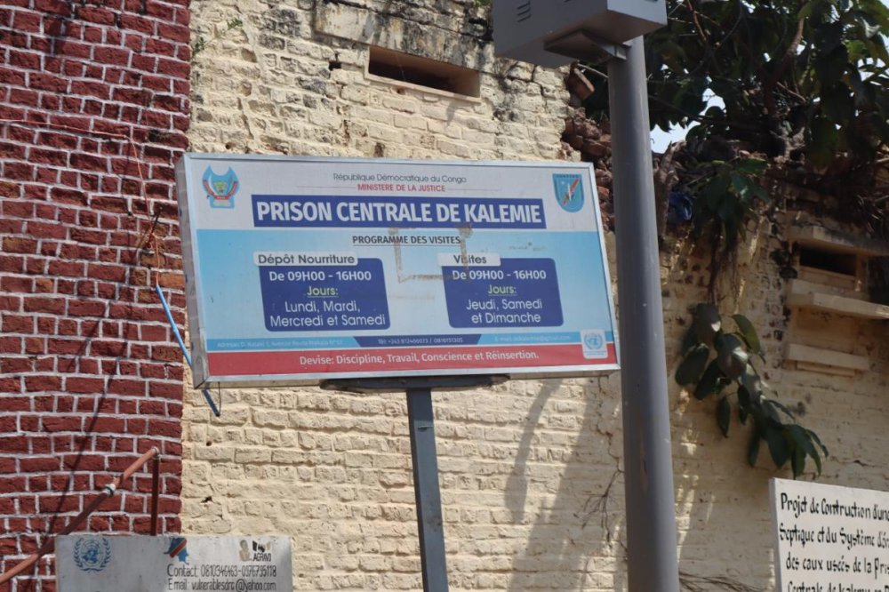 Military court in DRCongo sentences soldiers, police to death