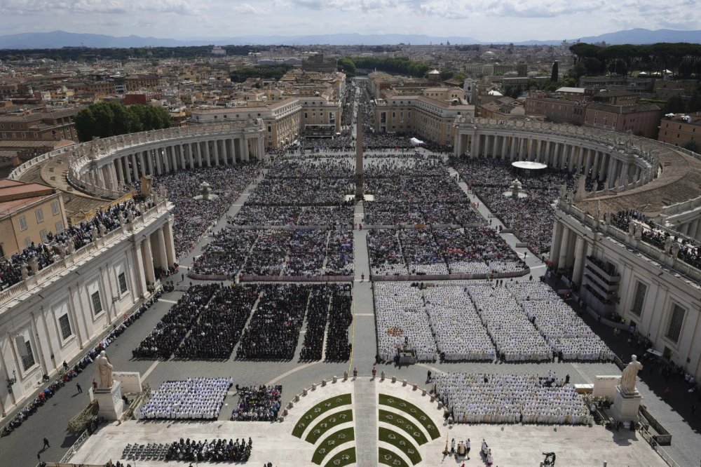 Pope Leo begins papacy calling for ‘united church’ in a wounded world
