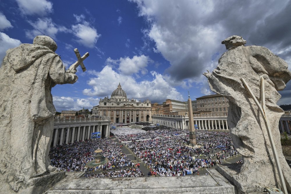 Pope Leo begins papacy calling for ‘united church’ in a wounded world
