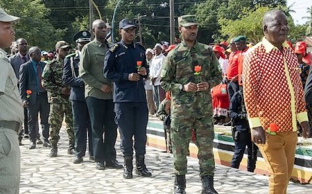 Rwanda Security Force joins Mozambicans for independence celebrations
