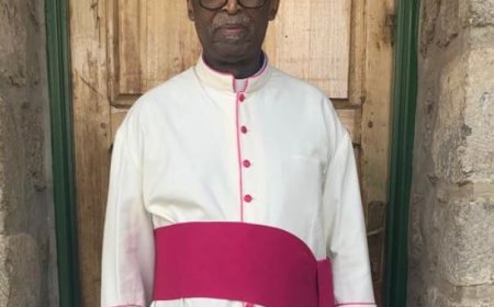 Ruhengeri Diocese mourns the passing of Mgr. Visent Barugahare