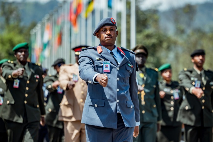 Over 100 senior officers graduate from RDF Command and Staff College ...