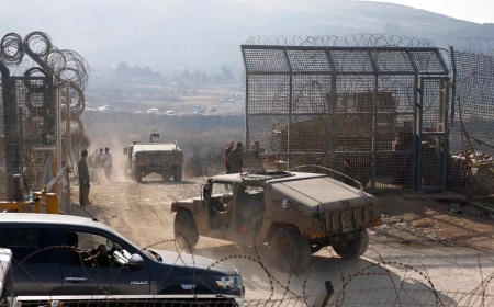 Syria troops quit Druze heartland after violence leaves nearly 600 dead