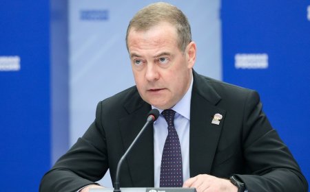 Ukraine’s ‘rout’ will continue – Medvedev