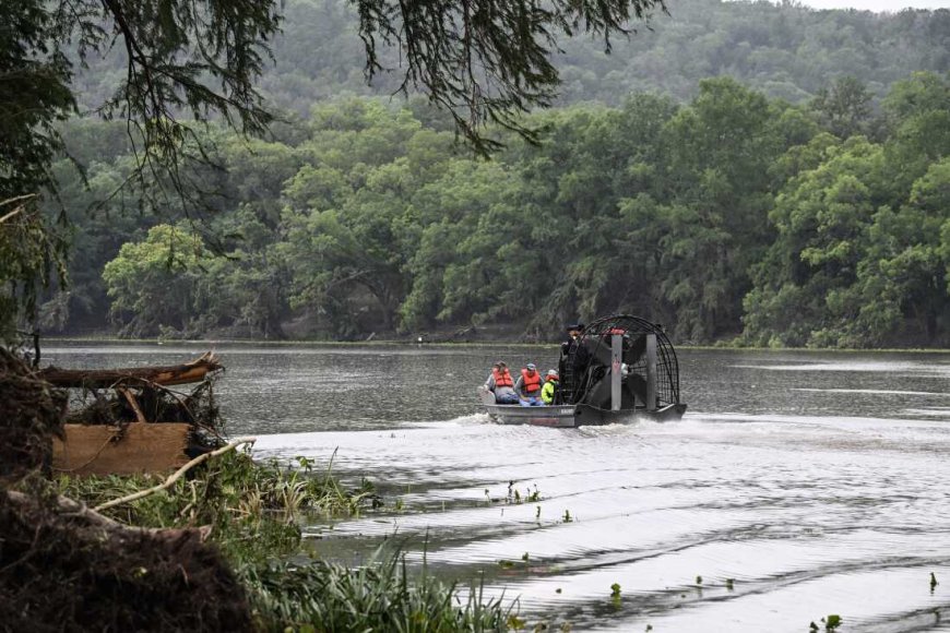 At least 95 dead and dozens missing in Texas floods as more rain looms