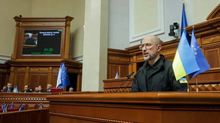 Ukrainian president nominates former PM as new defense minister