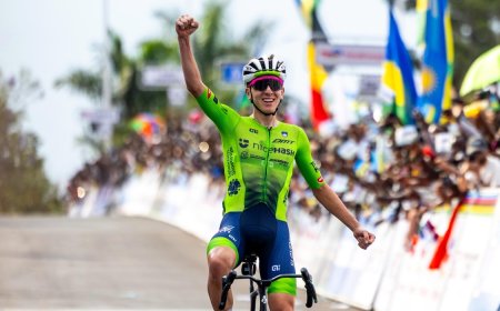 Tadej Pogačar retains World Championship title in Kigali