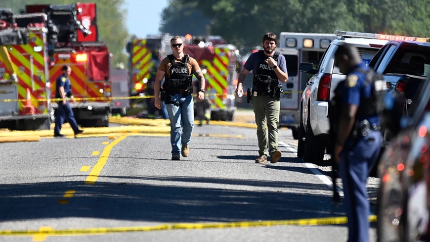 At least 4 killed, 8 injured in shooting at Michigan church