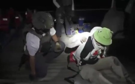 Israel to deport Gaza flotilla activists