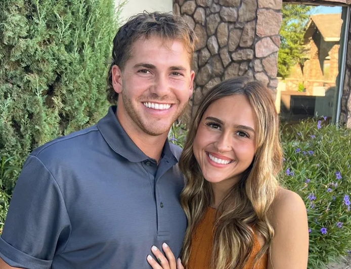 TEXAS COUPLE FIGHT FOR SURVIVAL as MEGA-HURRICANE OBLITERATES JAMAICA!