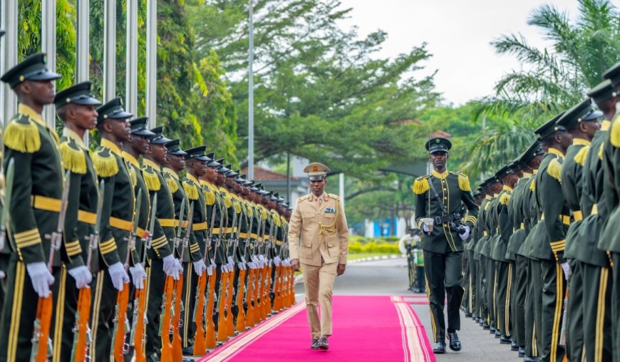Somali defence chief in Rwanda to strengthen cooperation