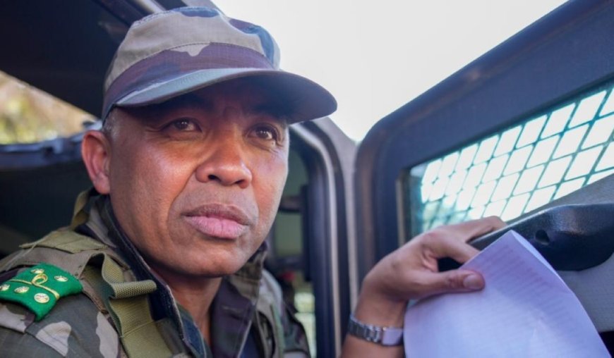 Coup leader in Madagascar says to be sworn in as president