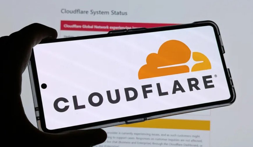 Global internet disruptions as Cloudfare 'gets hit by bug'