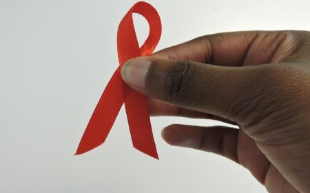 Scientists confirm tenth person cured of HIV