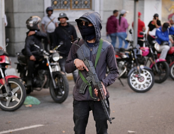 US urges Americans to leave Venezuela 'immediately' due to risks