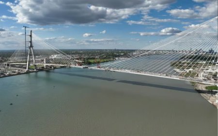 Trump Threatens to Block Opening of New U.S.–Canada Bridge