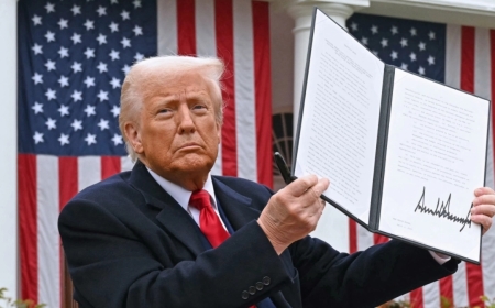 Trump orders US govt to release files on alien life