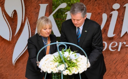 US Senator Daines pays tribute to Genocide victims