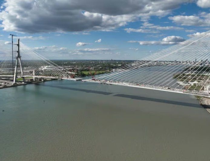 Trump Threatens to Block Opening of New U.S.–Canada Bridge