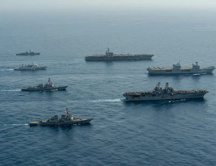 Trump Considers Sending Second Aircraft Carrier if Iran Talks Collapse