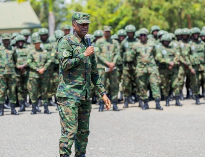 Gen Nyakarundi briefs troops ahead of deployment to Mozambique