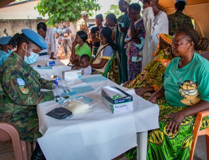 CAR: Rwandan peacekeepers provide medical services to over 170 residents