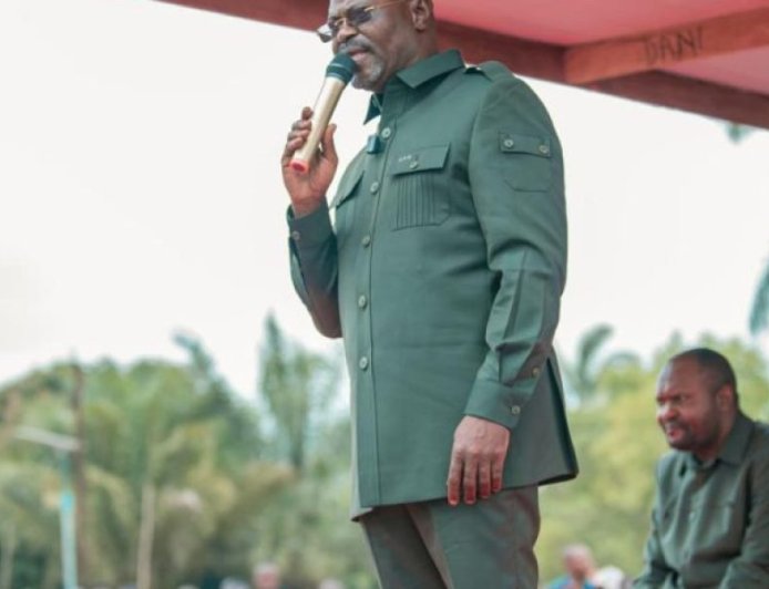 DRC Defense Minister Admits Communication Breach by M23