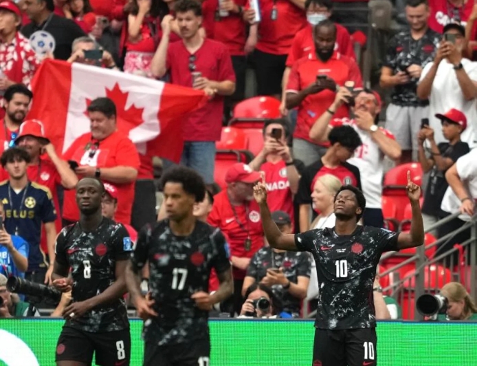 Switzerland top Group B as Canada advance to World Cup knockout stage