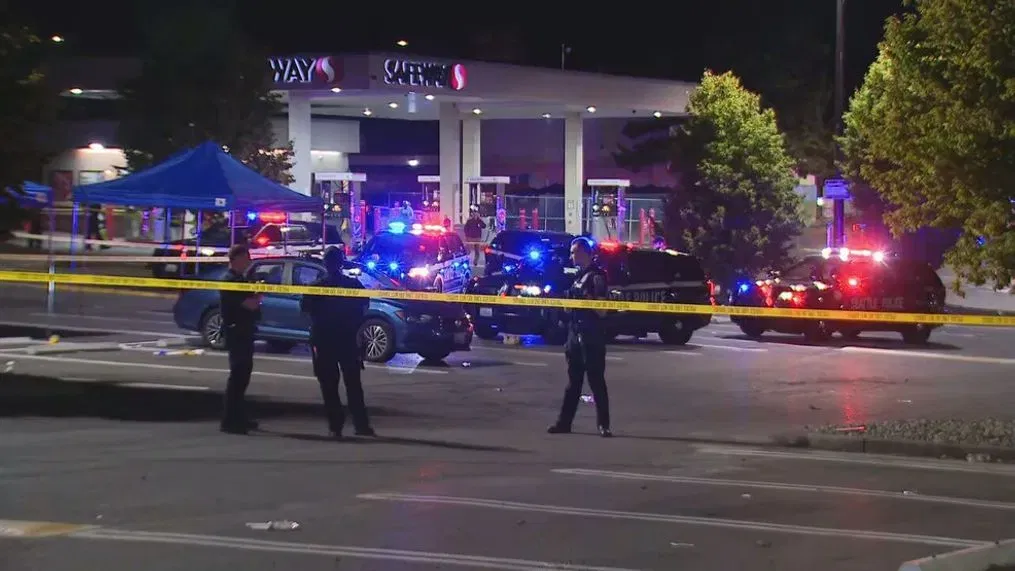 Shooting at Rainier Beach Safeway in Seattle leaves 5 injured